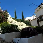 Piso Mettenza אלתיאה